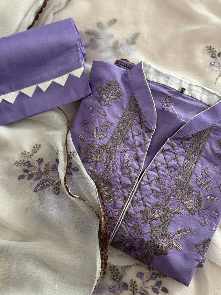 Zardozi Dreams by Abaan Zohan RTW Embroidered chiffon 3 Piece Suit Raqs Lilac - Festive Collection